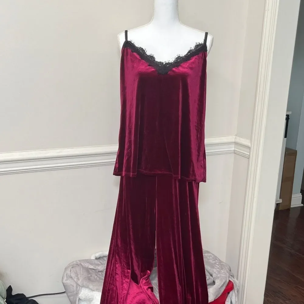 NWOT Boston Proper Burgundy Velvety Sleepwear Set Size XL